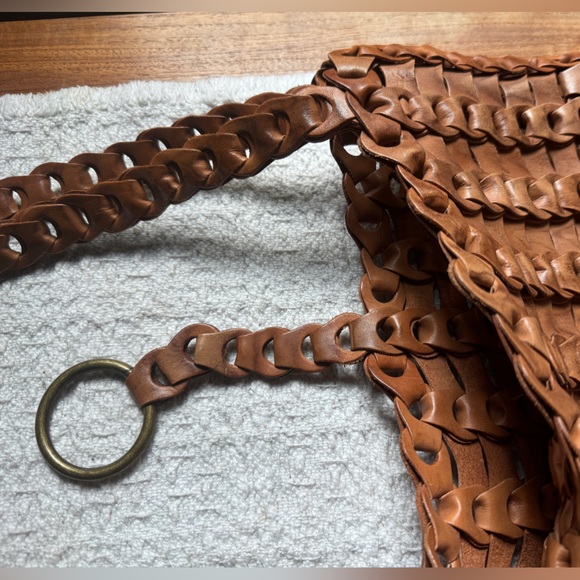 Vintage Gap leather links purse EUC - Picture 2 of 10